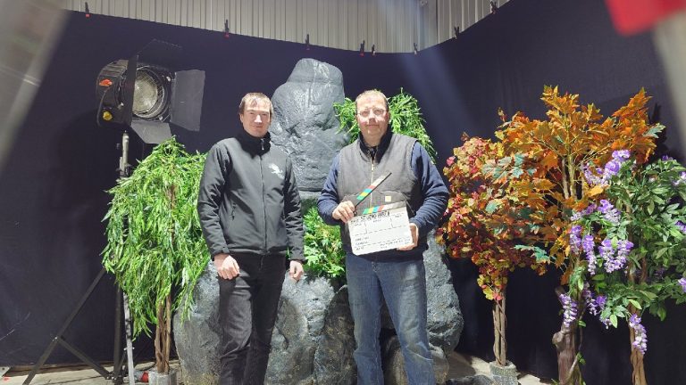 Besichtigung Drehkulisse: Gelber Rausch